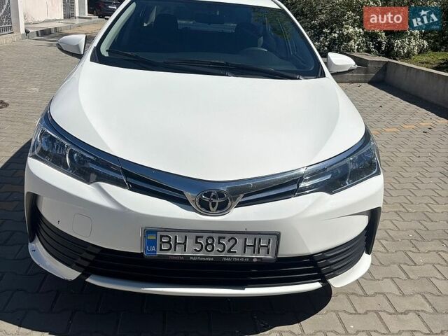 Белый Тойота Королла, объемом двигателя 1.6 л и пробегом 112 тыс. км за 12500 $, фото 1 на Automoto.ua