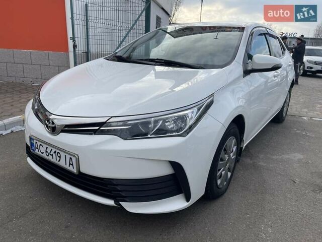 Белый Тойота Королла, объемом двигателя 1.6 л и пробегом 151 тыс. км за 13700 $, фото 1 на Automoto.ua