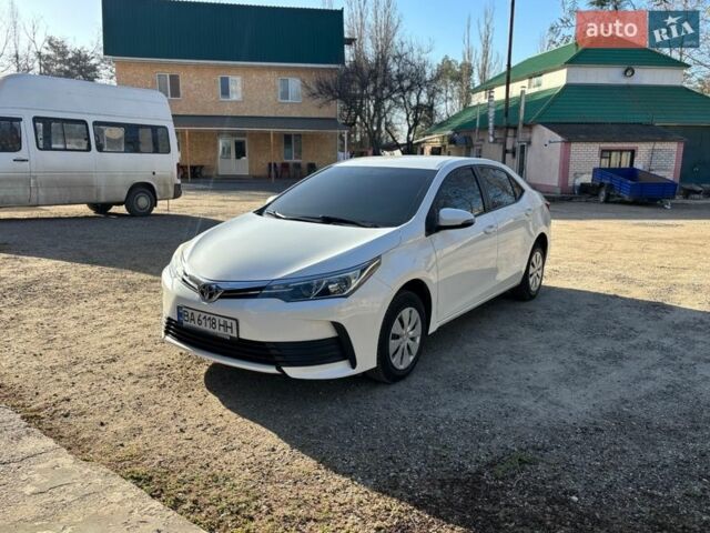 Белый Тойота Королла, объемом двигателя 1.33 л и пробегом 85 тыс. км за 11900 $, фото 1 на Automoto.ua