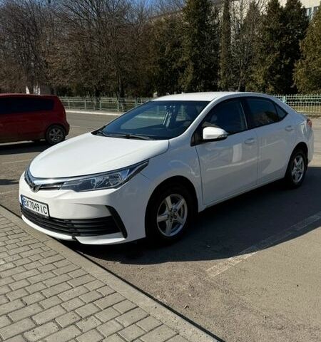 Белый Тойота Королла, объемом двигателя 1.33 л и пробегом 151 тыс. км за 10800 $, фото 1 на Automoto.ua