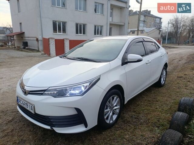 Білий Тойота Королла, об'ємом двигуна 1.6 л та пробігом 152 тис. км за 13500 $, фото 1 на Automoto.ua