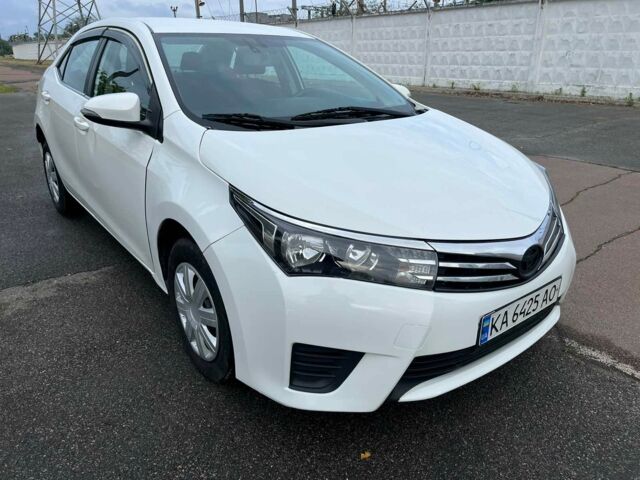 Белый Тойота Королла, объемом двигателя 1.6 л и пробегом 190 тыс. км за 9900 $, фото 1 на Automoto.ua