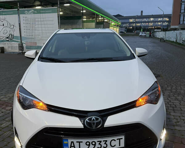 Белый Тойота Королла, объемом двигателя 1.8 л и пробегом 109 тыс. км за 13800 $, фото 1 на Automoto.ua
