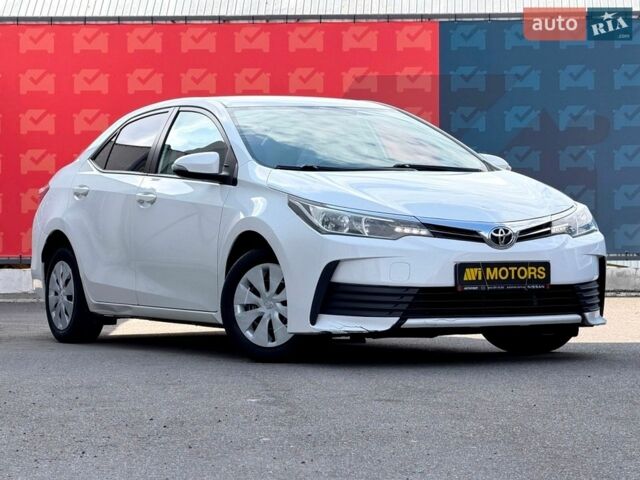 Білий Тойота Королла, об'ємом двигуна 1.6 л та пробігом 169 тис. км за 12200 $, фото 1 на Automoto.ua