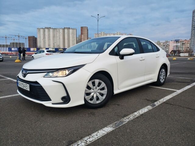 Белый Тойота Королла, объемом двигателя 1.6 л и пробегом 55 тыс. км за 18700 $, фото 1 на Automoto.ua