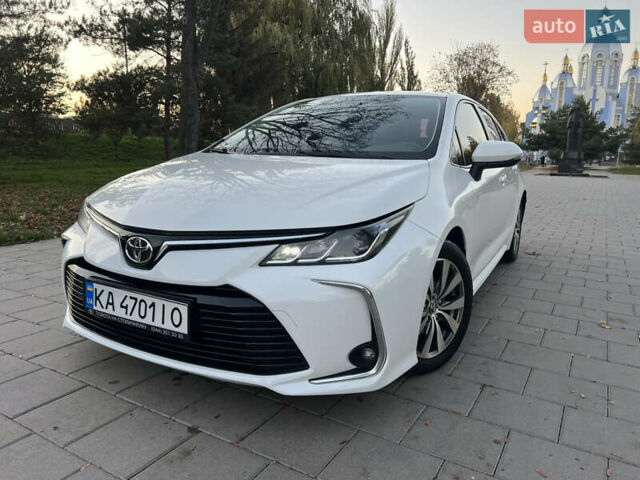 Белый Тойота Королла, объемом двигателя 1.6 л и пробегом 69 тыс. км за 16700 $, фото 1 на Automoto.ua