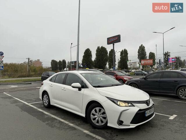 Білий Тойота Королла, об'ємом двигуна 1.6 л та пробігом 114 тис. км за 16650 $, фото 1 на Automoto.ua