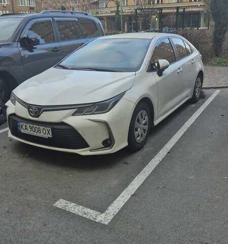 Білий Тойота Королла, об'ємом двигуна 1.6 л та пробігом 123 тис. км за 15500 $, фото 1 на Automoto.ua