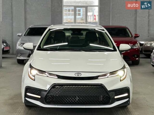 Белый Тойота Королла, объемом двигателя 1.8 л и пробегом 50 тыс. км за 17499 $, фото 1 на Automoto.ua