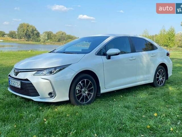 Білий Тойота Королла, об'ємом двигуна 1.6 л та пробігом 77 тис. км за 20000 $, фото 1 на Automoto.ua