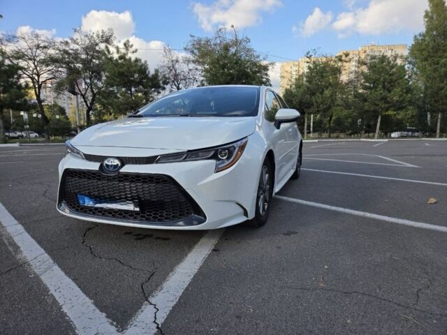 Тойота Королла 2022 в Одессе на Automoto.ua Белый Тойота Королла, объемом двигателя 1.8 л и пробегом 100 тыс. км за 18600 $, фото 1 на Automoto.ua