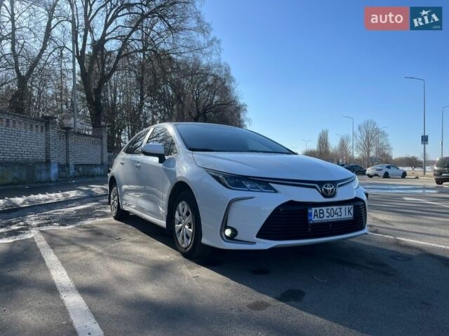 Білий Тойота Королла, об'ємом двигуна 1.6 л та пробігом 59 тис. км за 18500 $, фото 1 на Automoto.ua