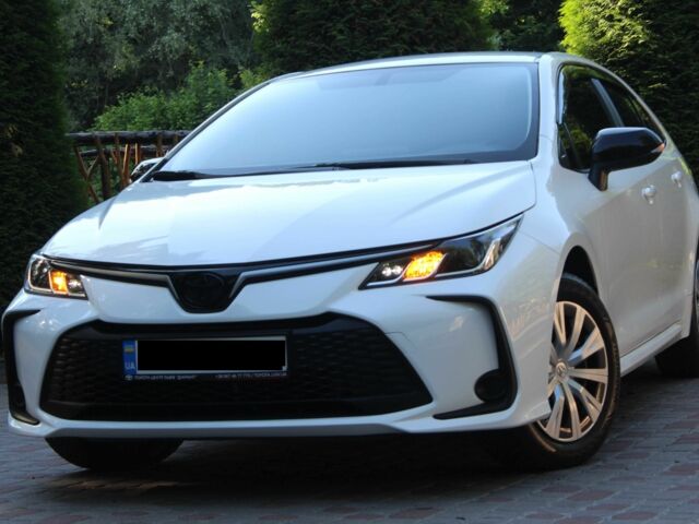 Белый Тойота Королла, объемом двигателя 1.6 л и пробегом 78 тыс. км за 18900 $, фото 1 на Automoto.ua