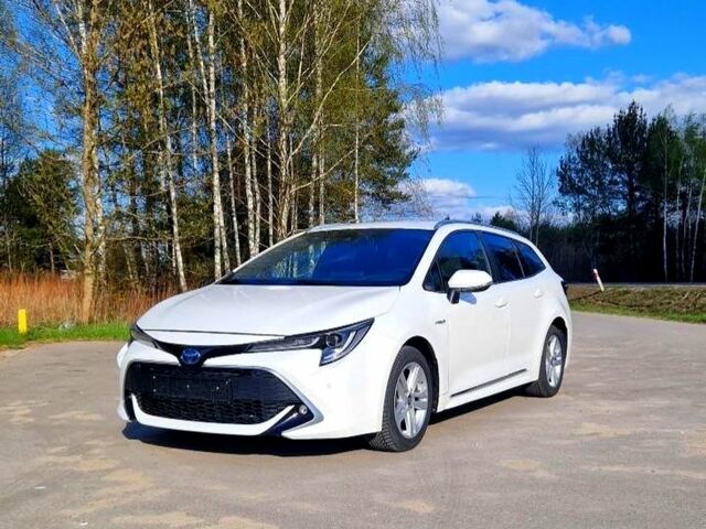 Белый Тойота Королла, объемом двигателя 2 л и пробегом 168 тыс. км за 13800 $, фото 1 на Automoto.ua