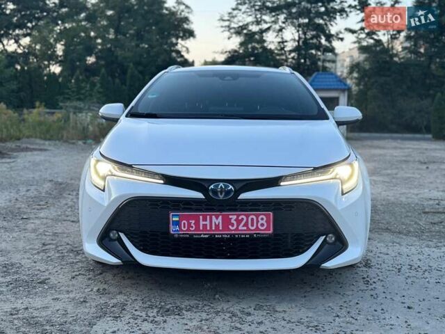 Белый Тойота Королла, объемом двигателя 1.8 л и пробегом 142 тыс. км за 22500 $, фото 1 на Automoto.ua