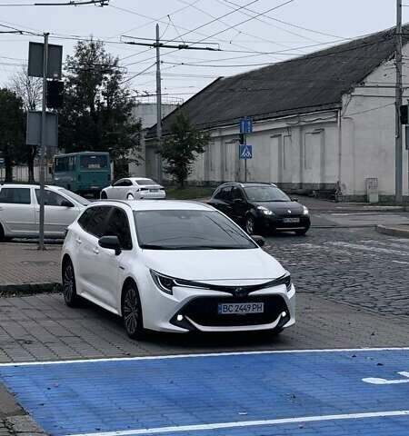 Белый Тойота Королла, объемом двигателя 1.8 л и пробегом 68 тыс. км за 23000 $, фото 1 на Automoto.ua