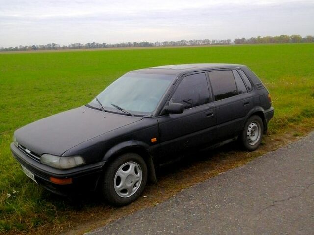 Черный Тойота Королла, объемом двигателя 1.8 л и пробегом 0 тыс. км за 1600 $, фото 1 на Automoto.ua