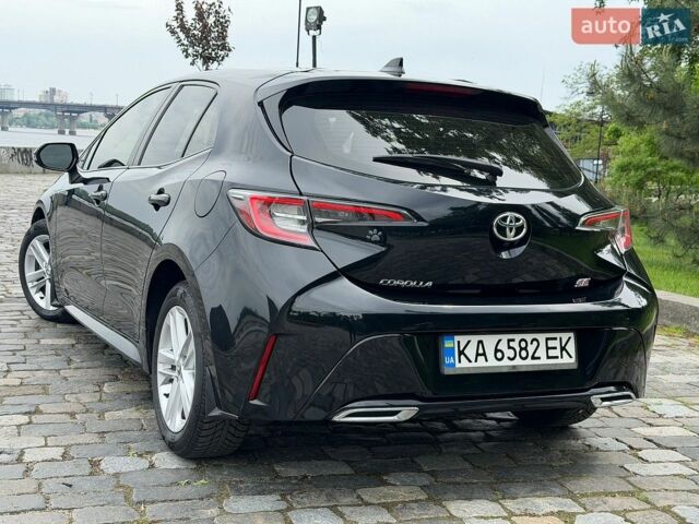 Черный Тойота Королла, объемом двигателя 1.8 л и пробегом 65 тыс. км за 15500 $, фото 1 на Automoto.ua