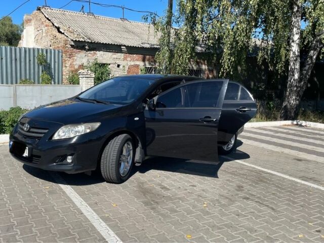 Черный Тойота Королла, объемом двигателя 1.6 л и пробегом 316 тыс. км за 6000 $, фото 1 на Automoto.ua