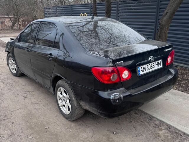Черный Тойота Королла, объемом двигателя 1.8 л и пробегом 200 тыс. км за 2900 $, фото 1 на Automoto.ua