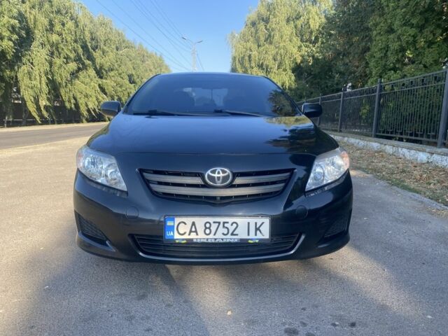 Черный Тойота Королла, объемом двигателя 1.6 л и пробегом 220 тыс. км за 6000 $, фото 1 на Automoto.ua