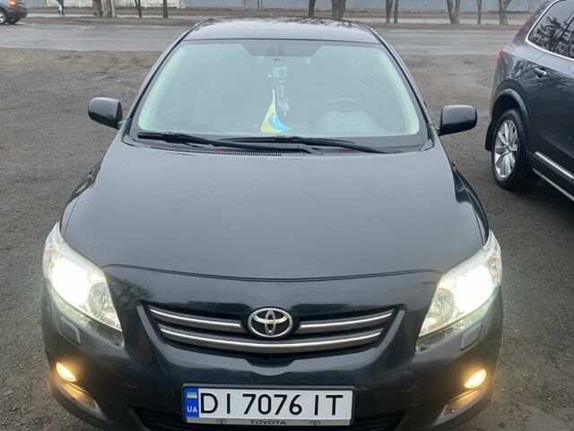 Черный Тойота Королла, объемом двигателя 1.6 л и пробегом 430 тыс. км за 7200 $, фото 1 на Automoto.ua