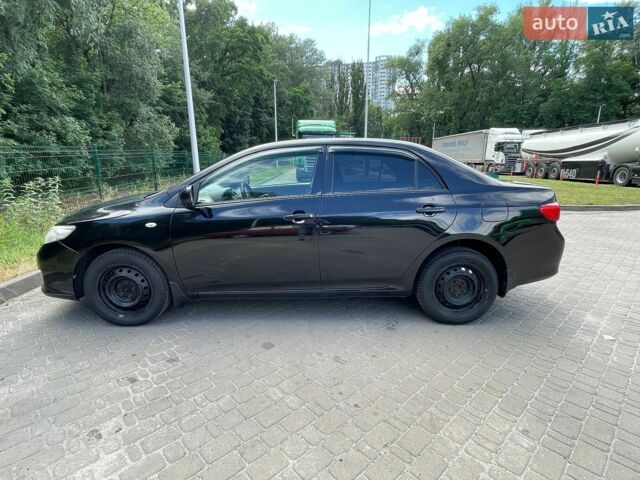 Черный Тойота Королла, объемом двигателя 1.6 л и пробегом 323 тыс. км за 7900 $, фото 1 на Automoto.ua