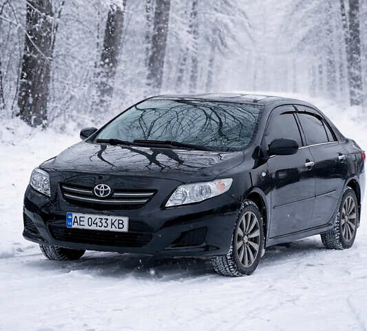 Черный Тойота Королла, объемом двигателя 1.79 л и пробегом 280 тыс. км за 7450 $, фото 1 на Automoto.ua