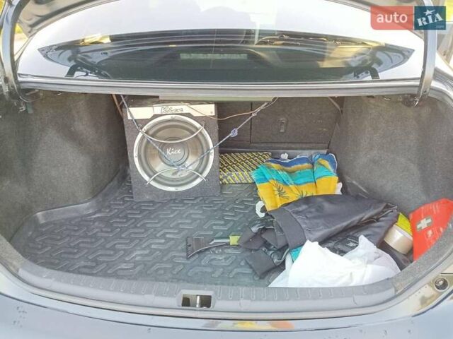 Черный Тойота Королла, объемом двигателя 1.6 л и пробегом 210 тыс. км за 7999 $, фото 1 на Automoto.ua