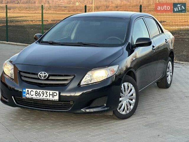 Черный Тойота Королла, объемом двигателя 1.6 л и пробегом 117 тыс. км за 6900 $, фото 1 на Automoto.ua