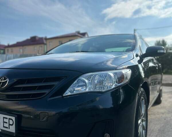 Черный Тойота Королла, объемом двигателя 1.59 л и пробегом 290 тыс. км за 6200 $, фото 1 на Automoto.ua