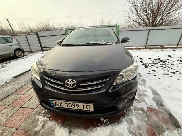 Черный Тойота Королла, объемом двигателя 1.6 л и пробегом 196 тыс. км за 9500 $, фото 1 на Automoto.ua