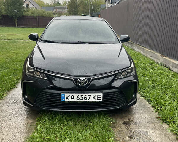Черный Тойота Королла, объемом двигателя 1.6 л и пробегом 161 тыс. км за 14600 $, фото 1 на Automoto.ua