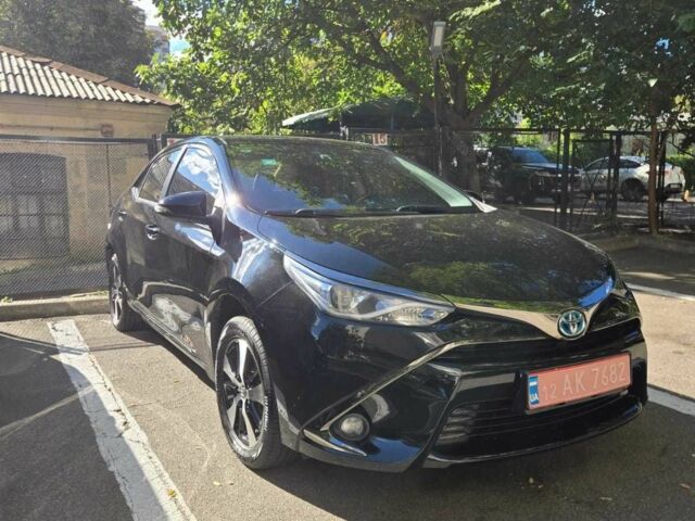 Черный Тойота Королла, объемом двигателя 0 л и пробегом 137 тыс. км за 13700 $, фото 1 на Automoto.ua