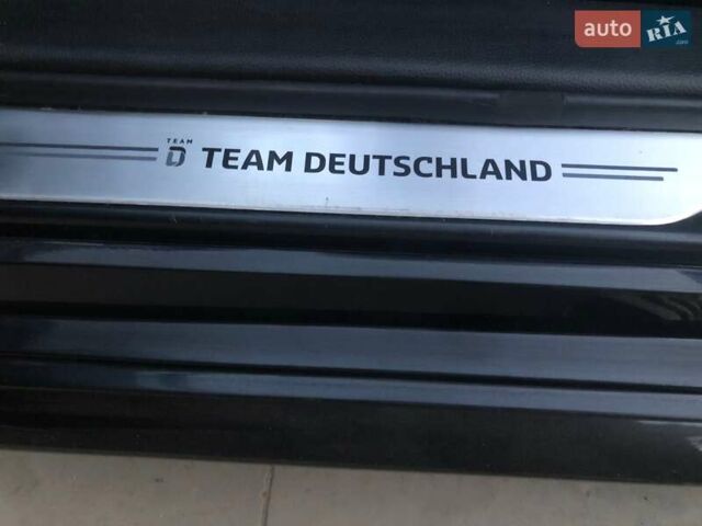 Чорний Тойота Королла, об'ємом двигуна 1.8 л та пробігом 121 тис. км за 21500 $, фото 1 на Automoto.ua