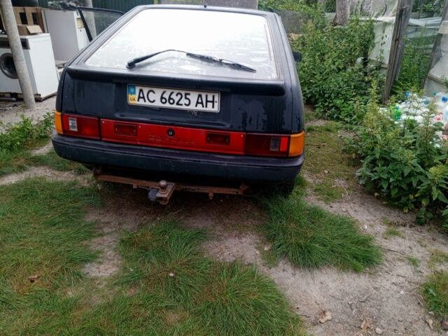 Коричневый Тойота Королла, объемом двигателя 2 л и пробегом 350 тыс. км за 350 $, фото 1 на Automoto.ua