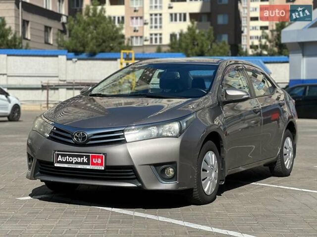 Коричневий Тойота Королла, об'ємом двигуна 1.3 л та пробігом 178 тис. км за 8990 $, фото 1 на Automoto.ua