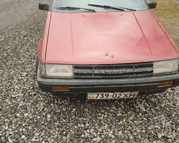 Червоний Тойота Королла, об'ємом двигуна 0 л та пробігом 200 тис. км за 1200 $, фото 1 на Automoto.ua