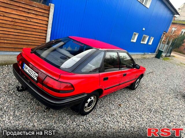 Красный Тойота Королла, объемом двигателя 1.3 л и пробегом 270 тыс. км за 1500 $, фото 1 на Automoto.ua