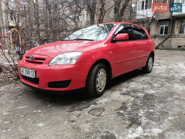 Красный Тойота Королла, объемом двигателя 1.6 л и пробегом 95 тыс. км за 5950 $, фото 1 на Automoto.ua