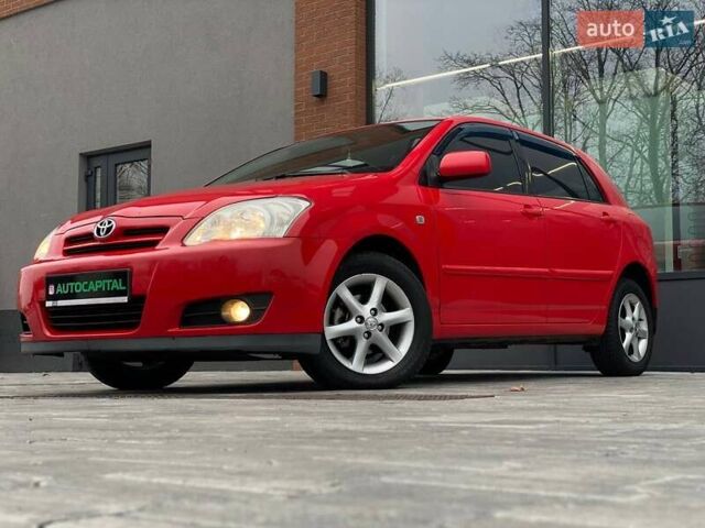 Червоний Тойота Королла, об'ємом двигуна 1.6 л та пробігом 302 тис. км за 6490 $, фото 1 на Automoto.ua