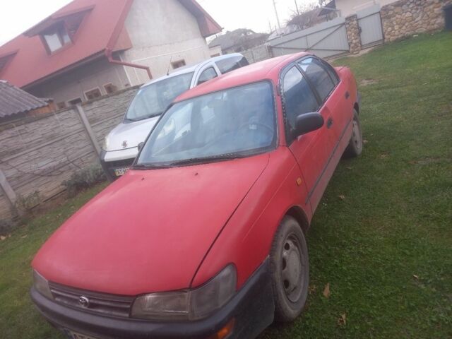 Красный Тойота Королла, объемом двигателя 1.3 л и пробегом 496 тыс. км за 1600 $, фото 1 на Automoto.ua