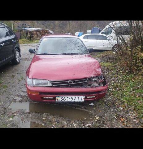 Красный Тойота Королла, объемом двигателя 0 л и пробегом 189 тыс. км за 650 $, фото 1 на Automoto.ua