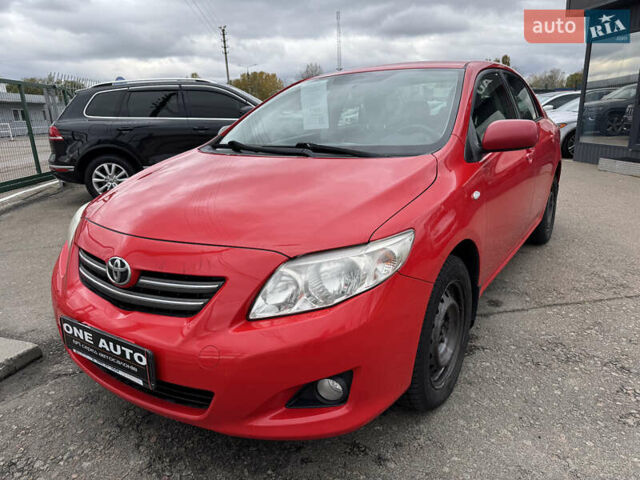 Красный Тойота Королла, объемом двигателя 1.6 л и пробегом 200 тыс. км за 7290 $, фото 1 на Automoto.ua