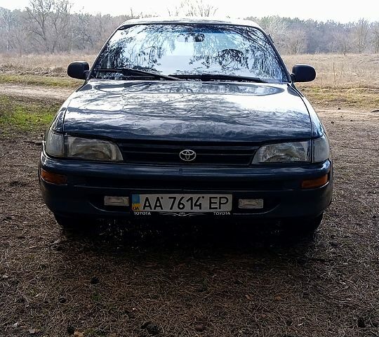 Тойота Королла, объемом двигателя 2 л и пробегом 55 тыс. км за 2100 $, фото 1 на Automoto.ua