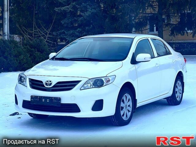 Тойота Королла, объемом двигателя 1.3 л и пробегом 72 тыс. км за 9400 $, фото 1 на Automoto.ua