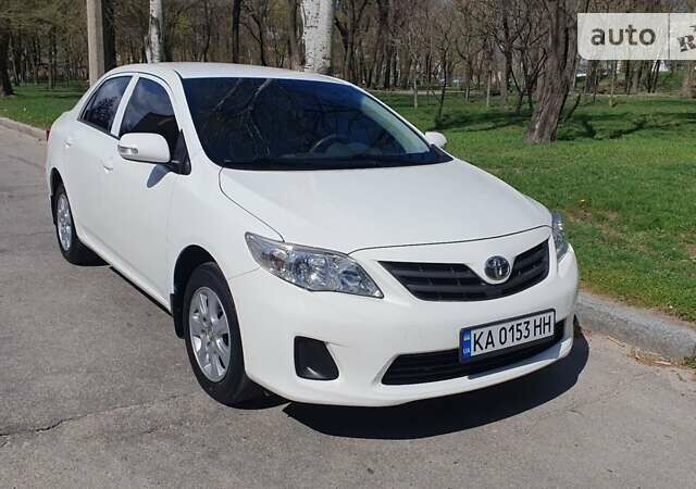 Тойота Королла, объемом двигателя 1.3 л и пробегом 108 тыс. км за 9200 $, фото 1 на Automoto.ua