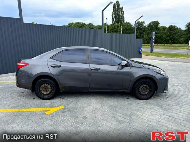 Тойота Королла, объемом двигателя 1.3 л и пробегом 123 тыс. км за 11500 $, фото 1 на Automoto.ua