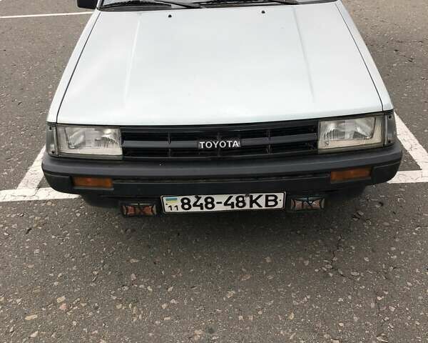 Серый Тойота Королла, объемом двигателя 1.3 л и пробегом 275 тыс. км за 1200 $, фото 1 на Automoto.ua