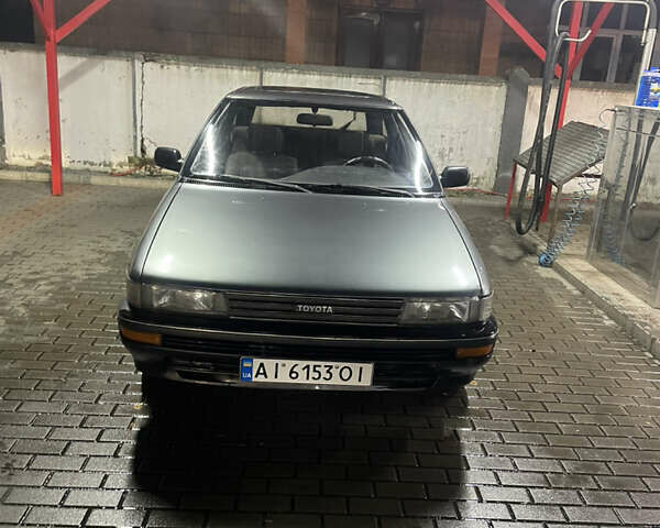 Серый Тойота Королла, объемом двигателя 1.84 л и пробегом 328 тыс. км за 1800 $, фото 1 на Automoto.ua